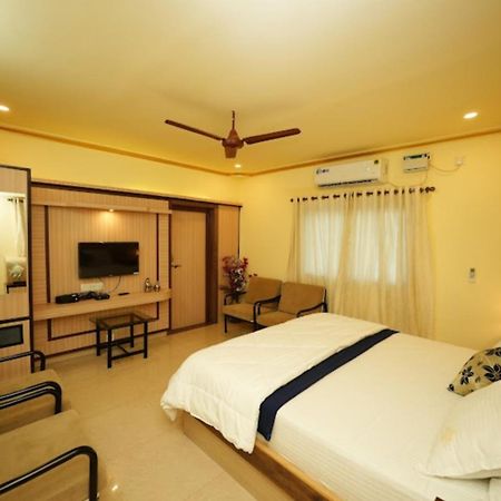 Shradha Luxury Room กาลังกูติ ภายนอก รูปภาพ