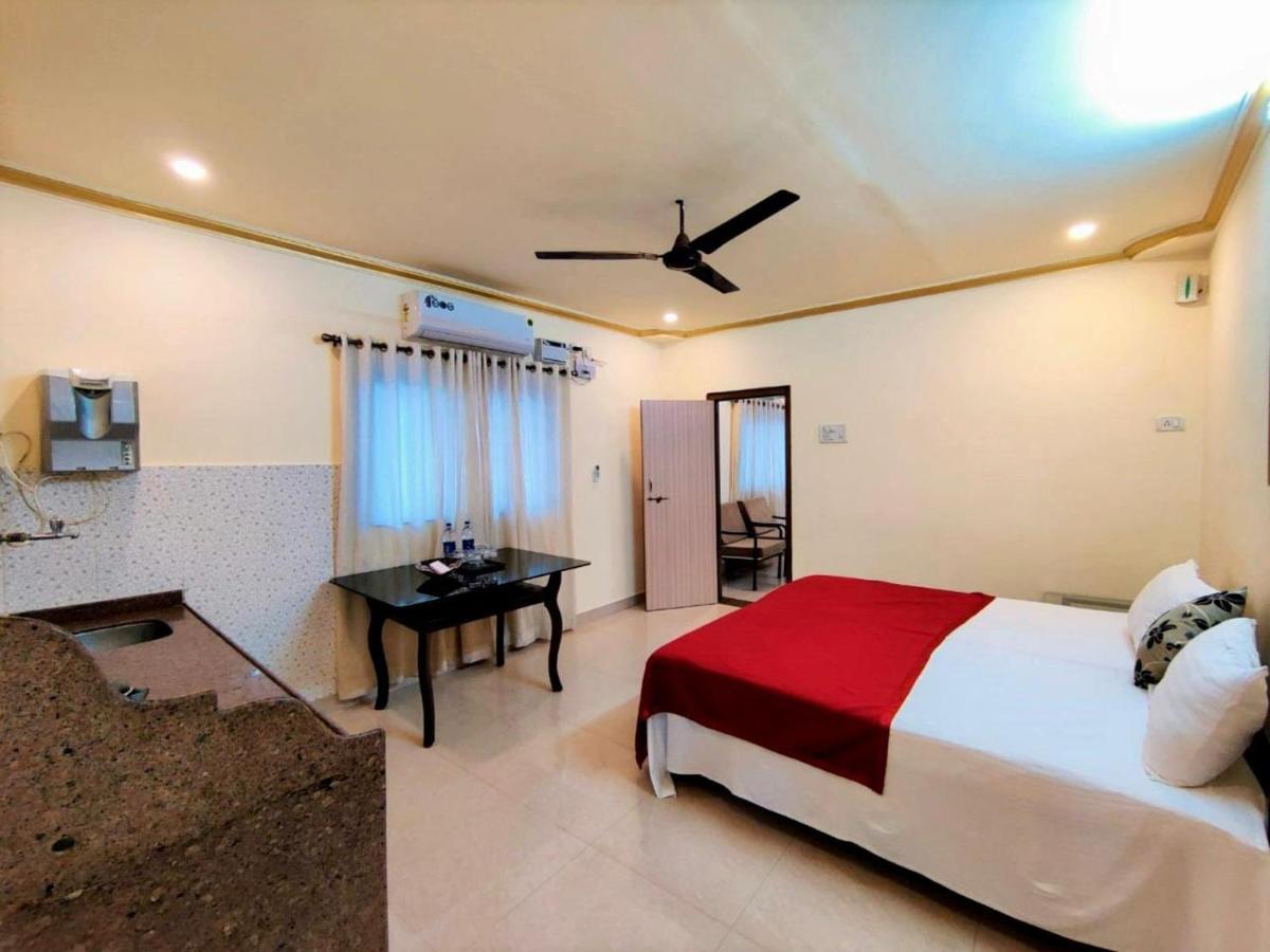Shradha Luxury Room กาลังกูติ ภายนอก รูปภาพ
