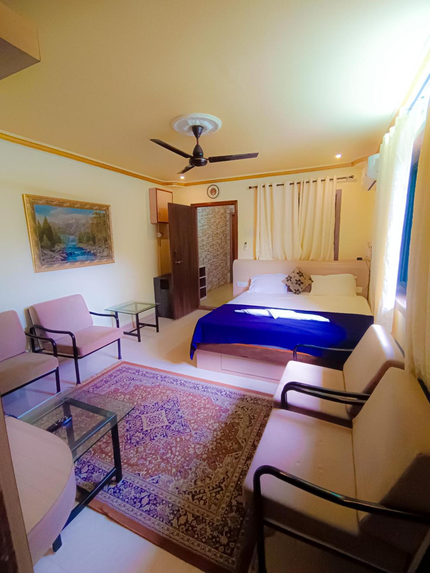Shradha Luxury Room กาลังกูติ ภายนอก รูปภาพ
