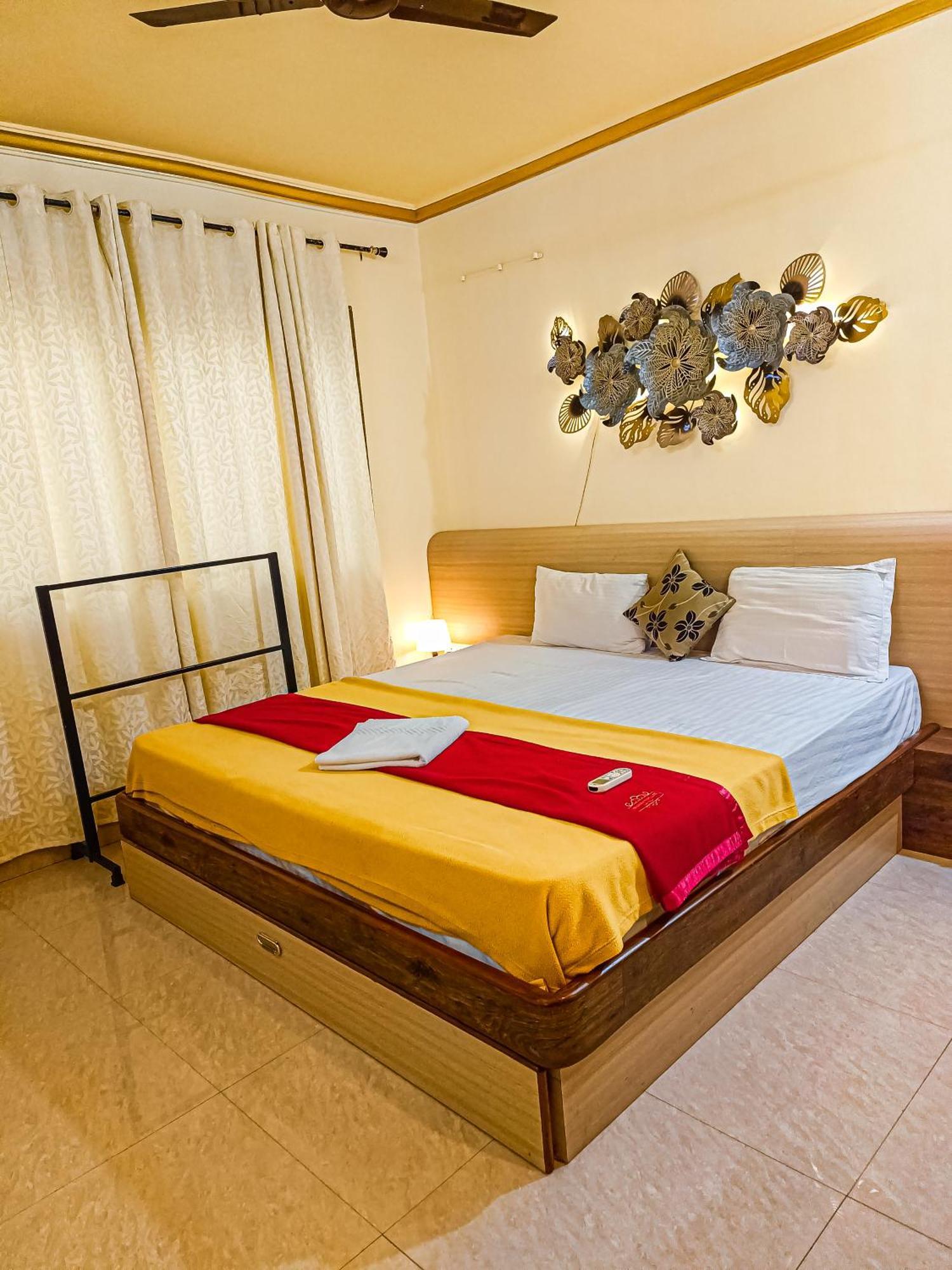 Shradha Luxury Room กาลังกูติ ภายนอก รูปภาพ