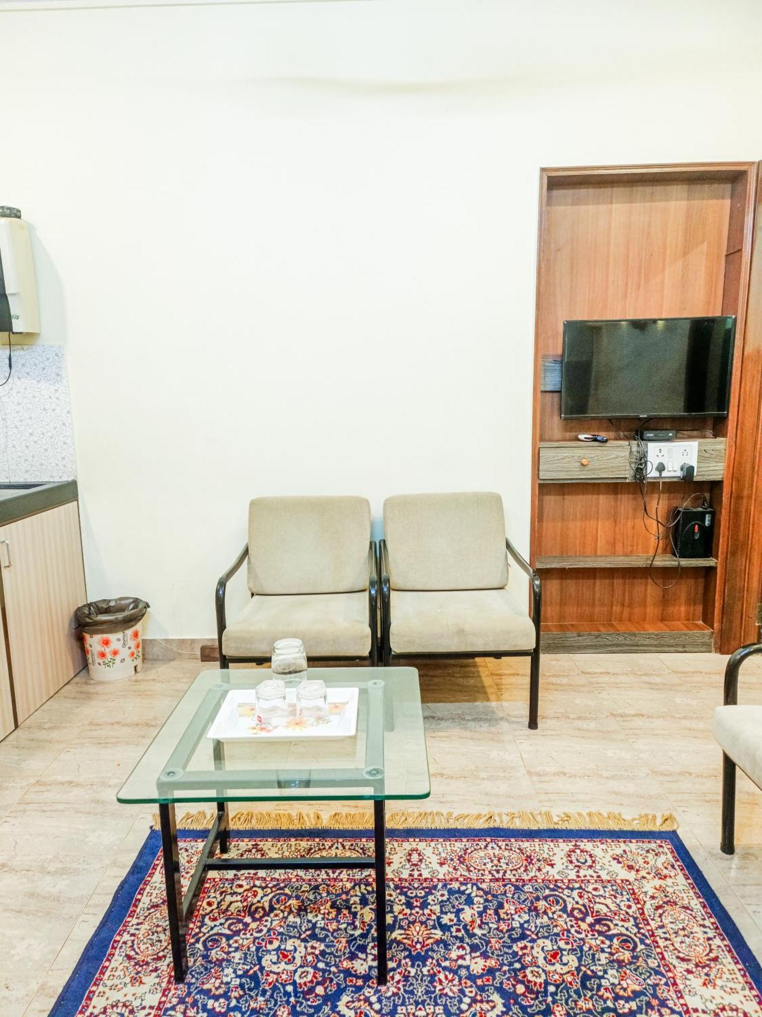 Shradha Luxury Room กาลังกูติ ภายนอก รูปภาพ